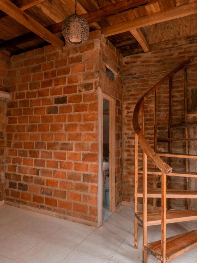 Hostal Tortuga Dorada Puerto López Kültér fotó
